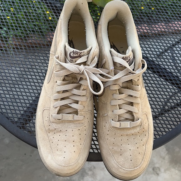 USED SUEDE BEIGE NIKE AIR FORCE ONES #82, - Picture 2 of 6